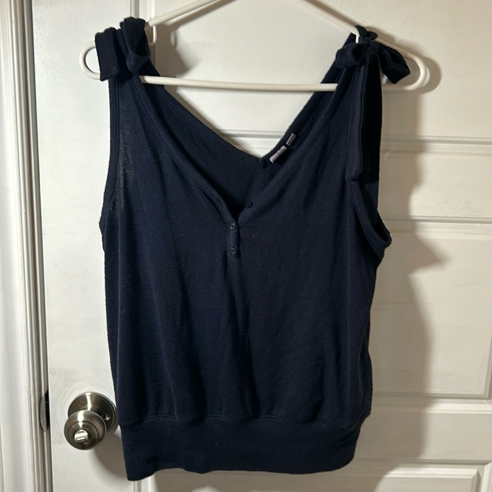 Navy blue gap tank